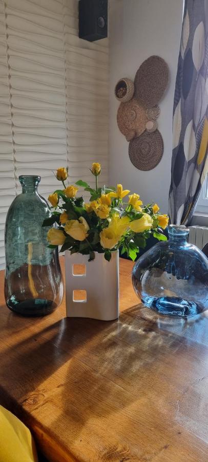 Hotel Le 6 3 Home Port En Bessin 외부 사진